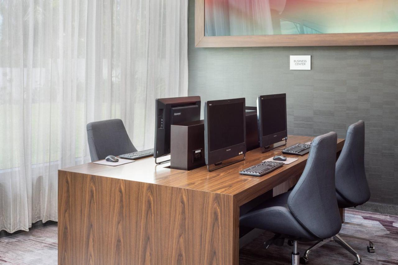 מלון Courtyard By Marriott Miami Airport מראה חיצוני תמונה