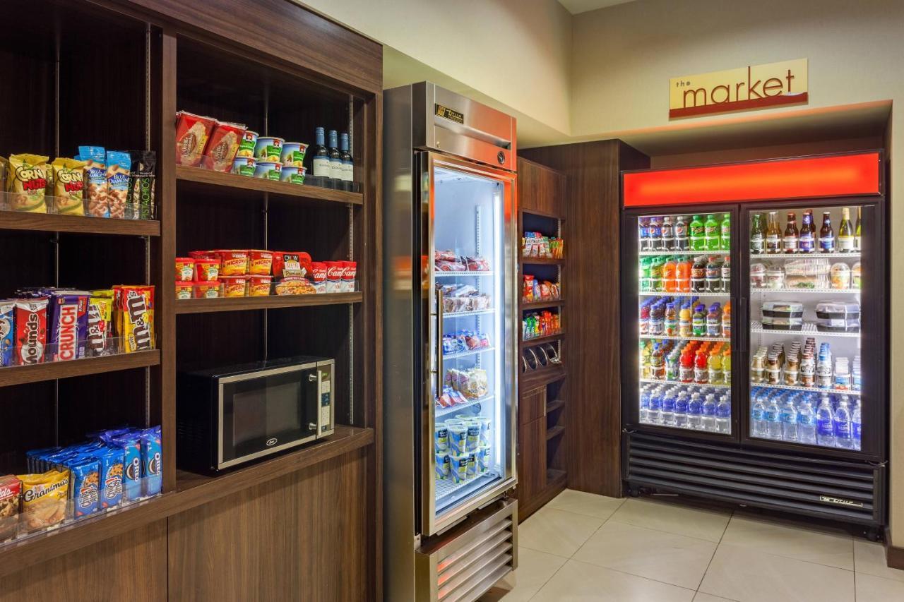 מלון Courtyard By Marriott Miami Airport מראה חיצוני תמונה
