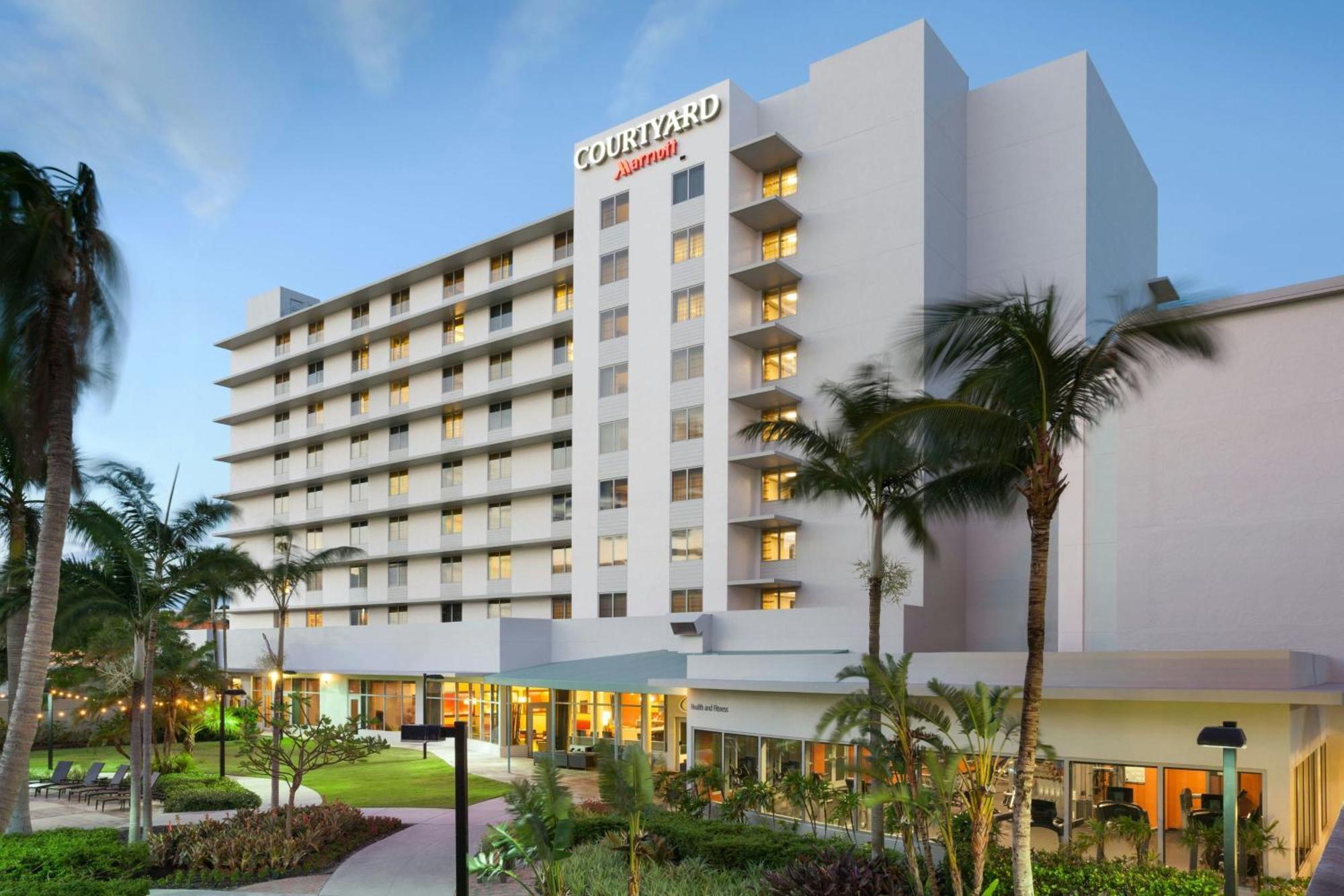 מלון Courtyard By Marriott Miami Airport מראה חיצוני תמונה