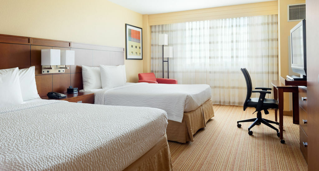 מלון Courtyard By Marriott Miami Airport מראה חיצוני תמונה