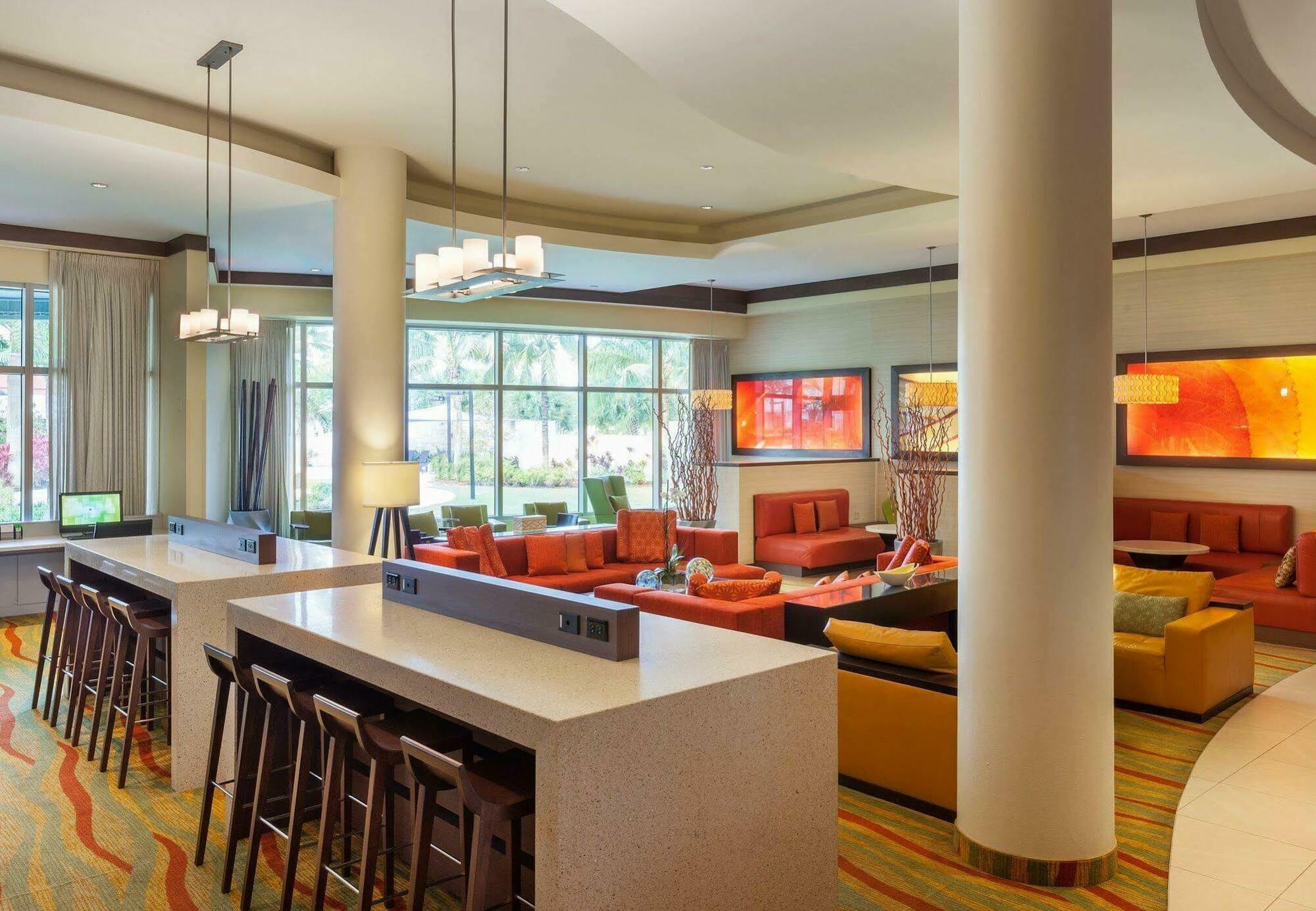 מלון Courtyard By Marriott Miami Airport מראה חיצוני תמונה